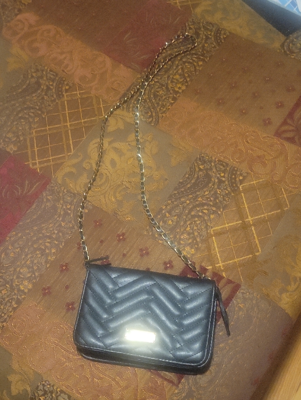 Quilted Black Chain Shoulder Bag - Sleek Women's Crossbody
